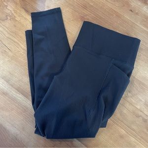 Athleta Salutation Stash Pocket II Rib 7/8 Tight | W XL